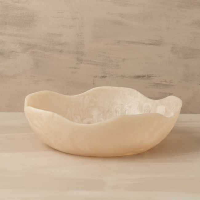 Flow Resin Large Salad Bowl in Shell